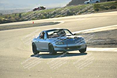 media/Dec-13-2025-Extreme Speed (Sat) [[d129ecb0b9]]/Beginner/Session 3 (Turn 5)/